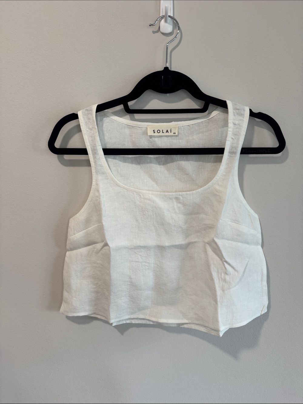 NEW Solai the Label Capri Linen Scoop Neck Tank - Picture 6 of 7
